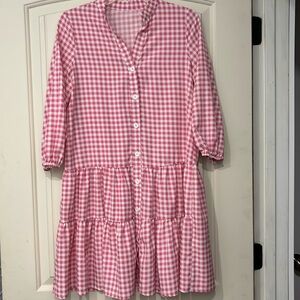 SHEIN Ladies pink & white check button down tunic w/2 bottom ruffles 3/4 sleeves
